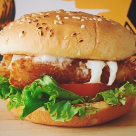 CRISPY SHRIMP BURGER